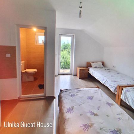Guest House Ulnika Vuthaj Exterior foto